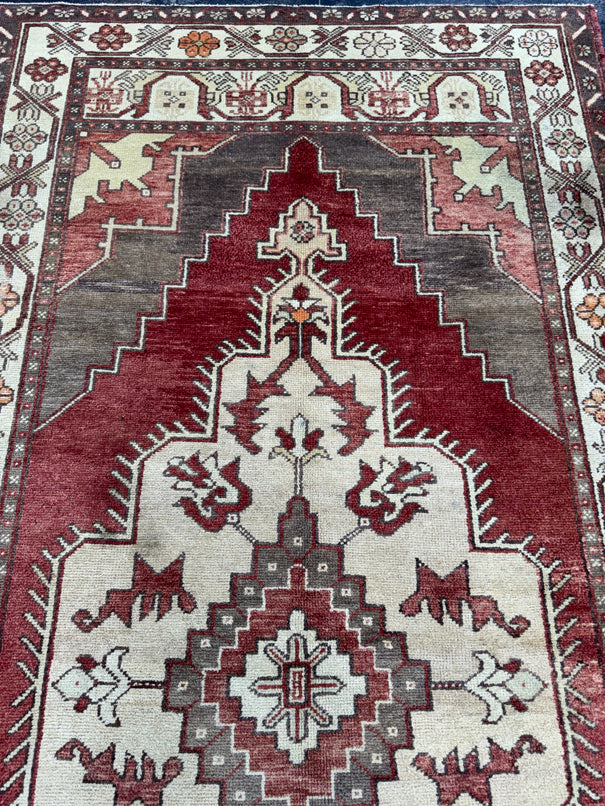 Turkish Vintage Rug 4'4'' x 8'10'' #13050