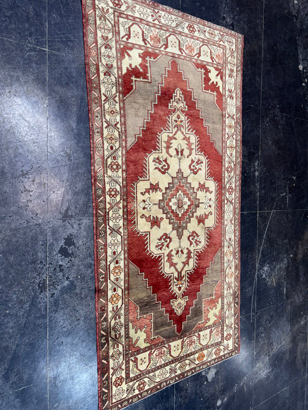 Turkish Vintage Rug 4'4'' x 8'10'' #13050