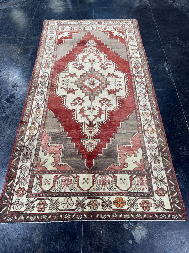 Turkish Vintage Rug 4'4'' x 8'10'' #13050