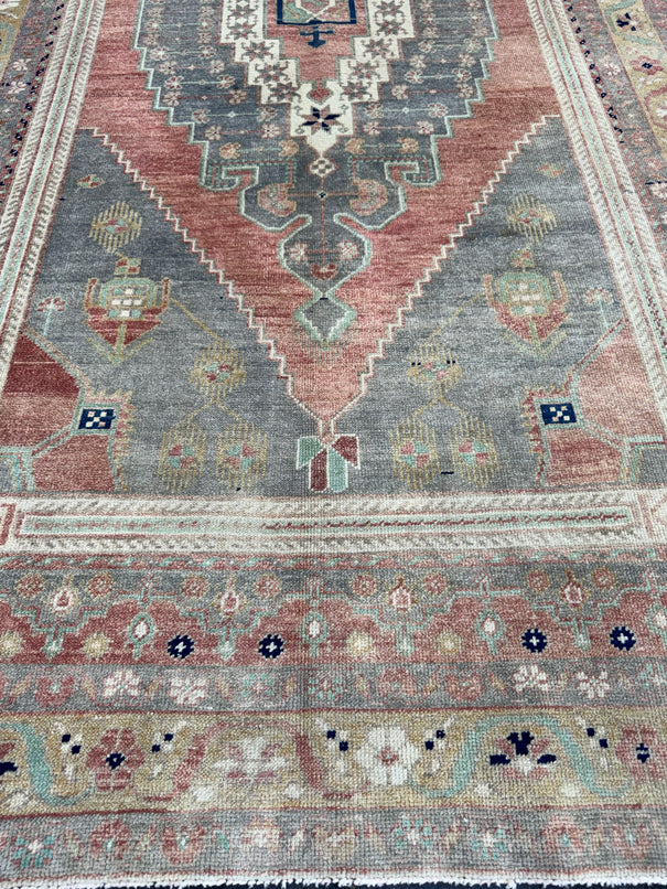 Turkish Vintage Rug 5'1'' x 9'7'' #13049