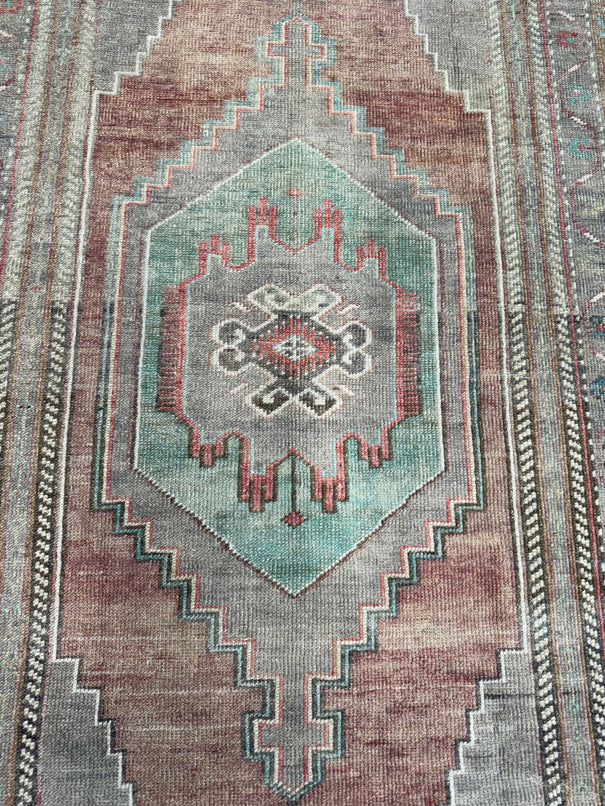 Turkish Vintage Rug 4'5'' x 8'3'' #13036