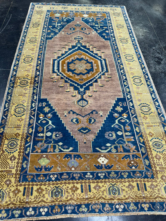 Turkish Vintage Rug 4'4'' x 8'2'' #13035