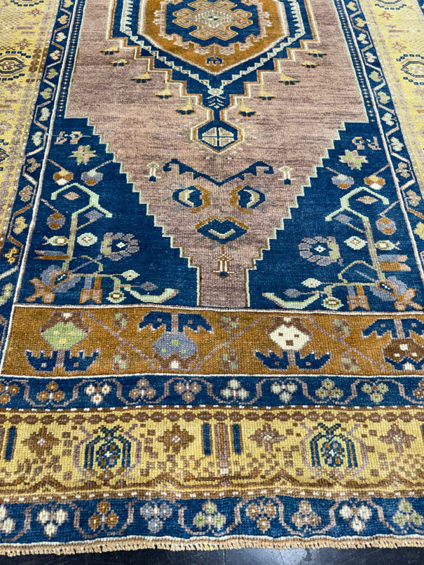 Turkish Vintage Rug 4'4'' x 8'2'' #13035