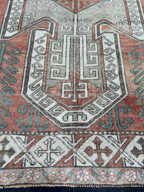 Turkish Vintage Rug 5'2'' x 9'2'' #13032