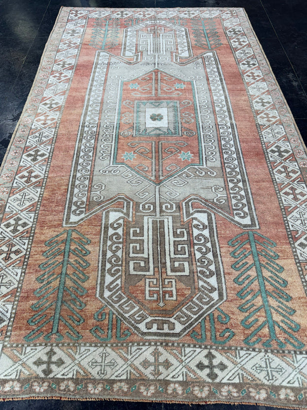 Turkish Vintage Rug 5'2'' x 9'2'' #13032