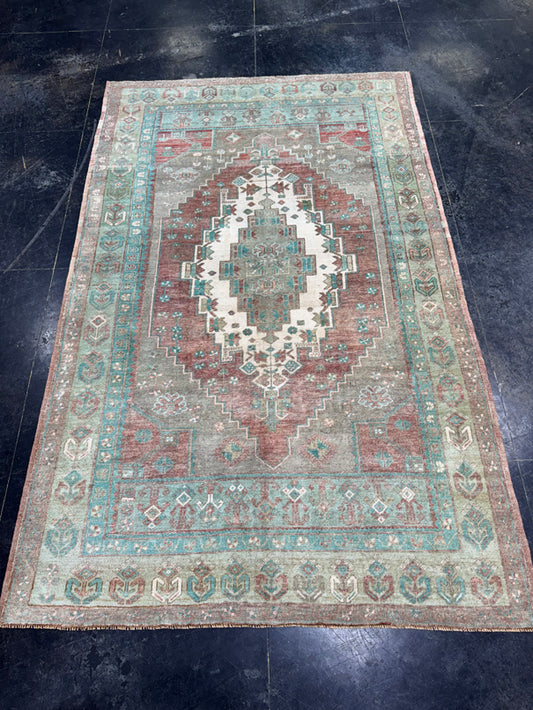Turkish Vintage Rug 5'8'' x 9' #13030