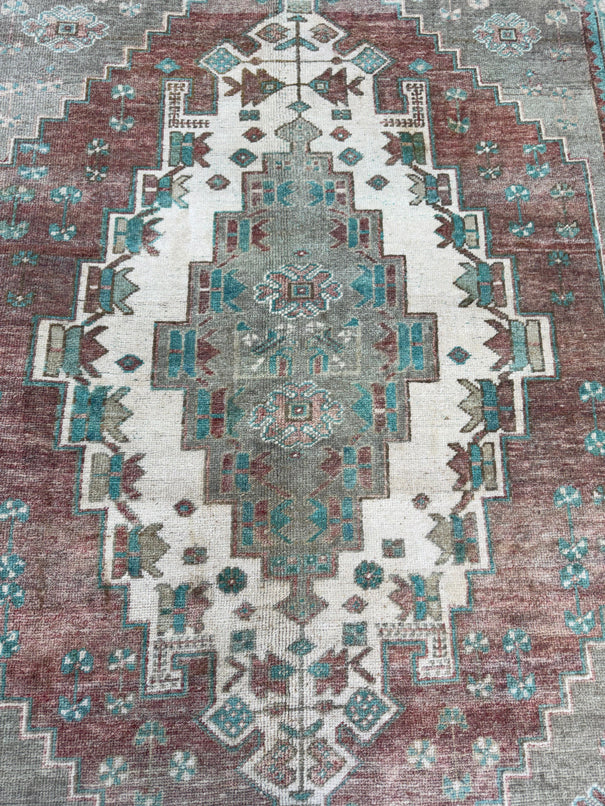 Turkish Vintage Rug 5'8'' x 9' #13030