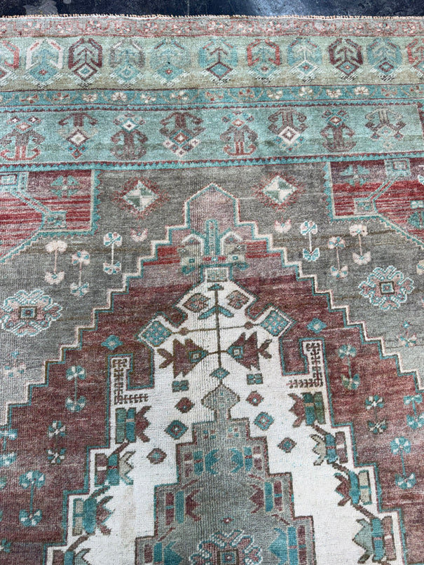 Turkish Vintage Rug 5'8'' x 9' #13030