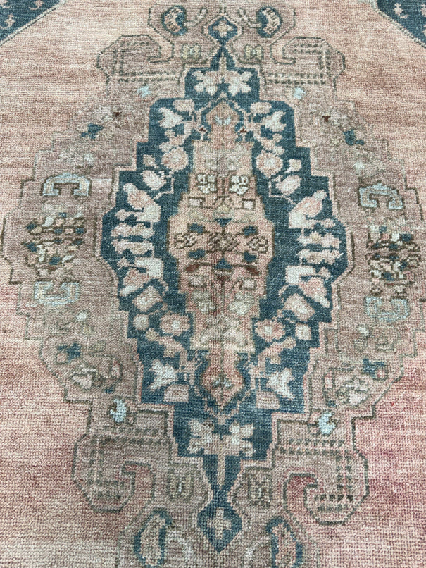 Turkish Vintage Rug 5' x 9' #13031