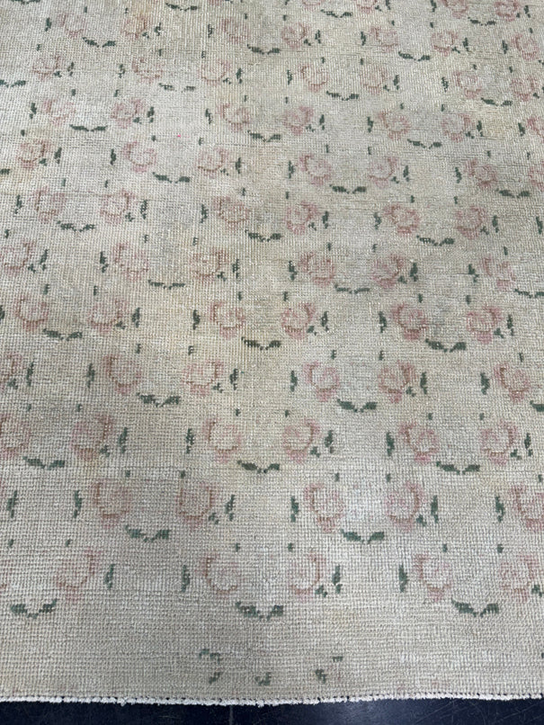 Turkish Vintage Rug 3'5'' x 4'5'' #13043