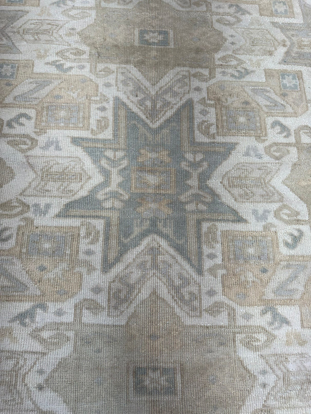 Turkish Vintage Rug 3'9'' x 6' #13037