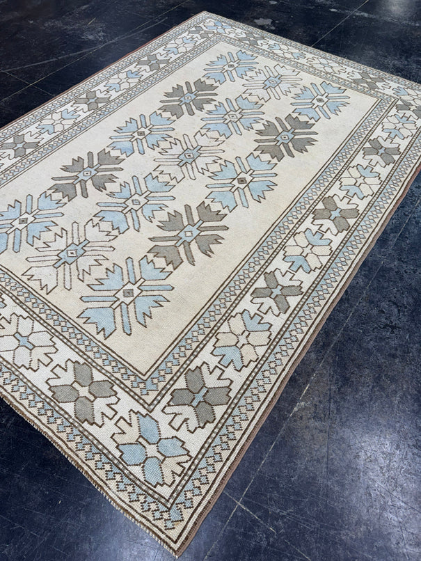 Turkish Vintage Rug 5'3'' x 7'6'' #13026