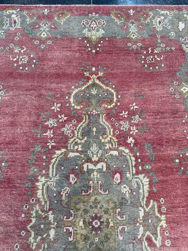 Turkish Vintage Rug 4'11'' x 8'3'' #13023