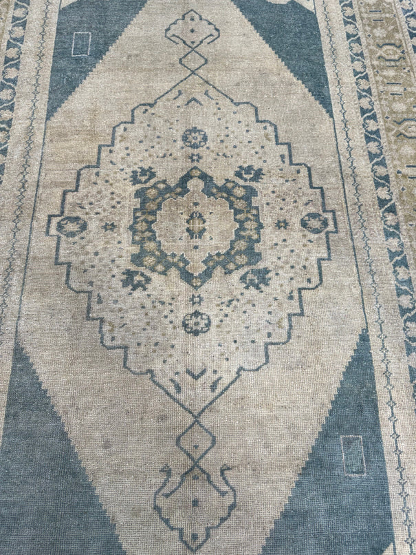 Turkish Vintage Rug 4'7'' x 7'11'' #13021