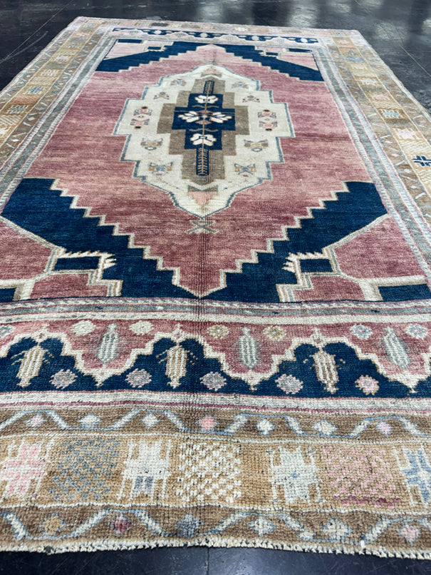 Turkish Vintage Rug 5'1'' x 8'1'' #13018