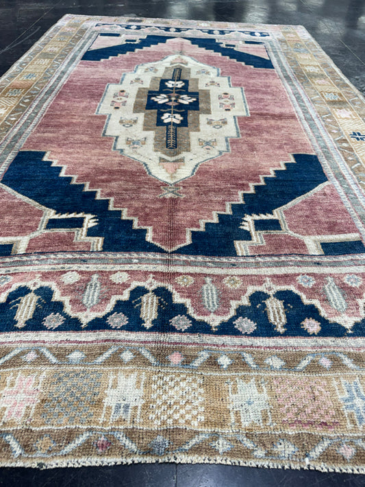 Turkish Vintage Rug 5'1'' x 8'1'' #13018