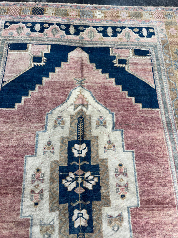 Turkish Vintage Rug 5'1'' x 8'1'' #13018