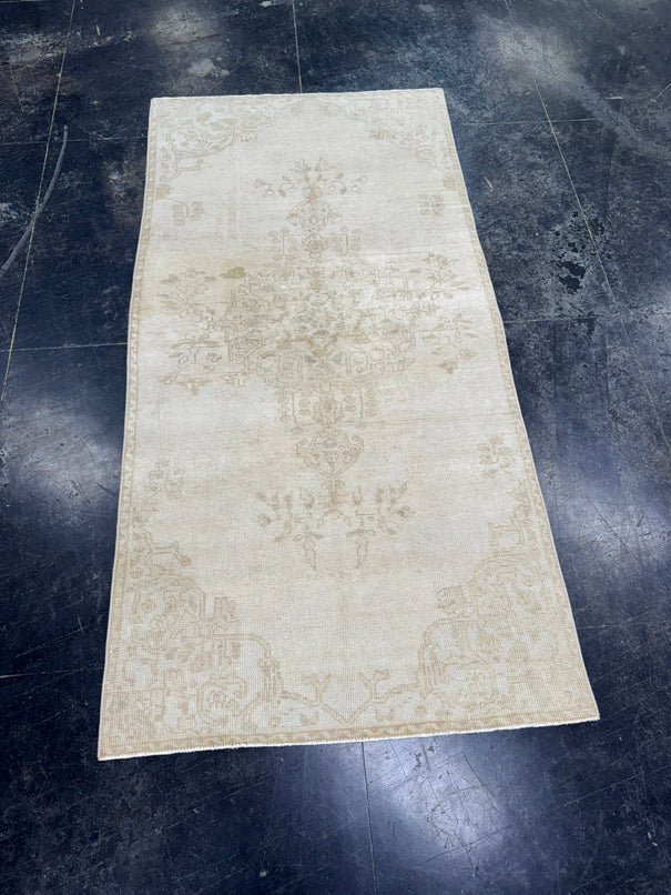 Turkish Vintage Rug 3'7'' x 7'4'' #13019