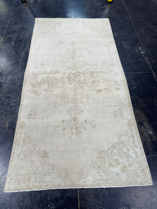 Turkish Vintage Rug 3'7'' x 7'4'' #13019