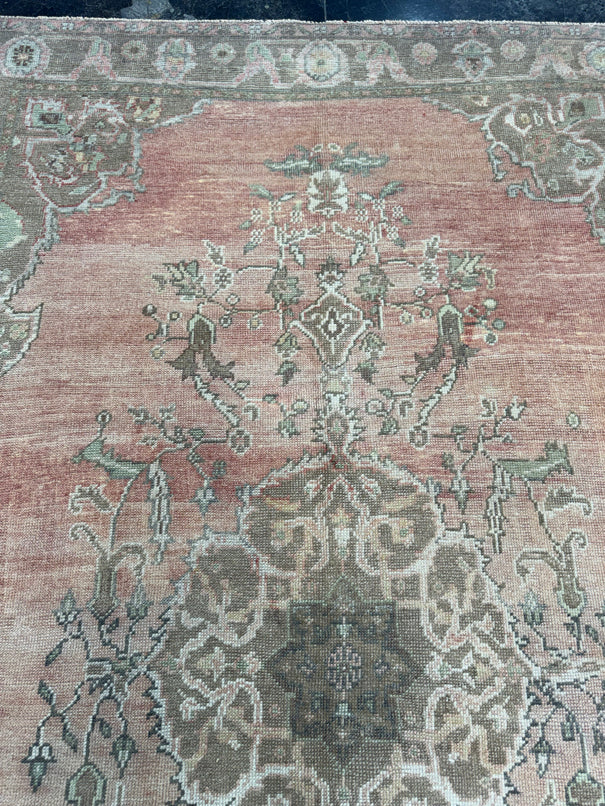 Turkish Vintage Rug 5'6'' x 8'10'' #13004