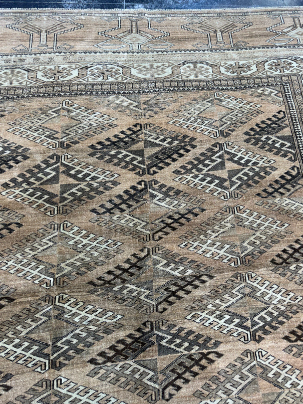 Turkish Vintage Rug 6'10'' x 11' #24897