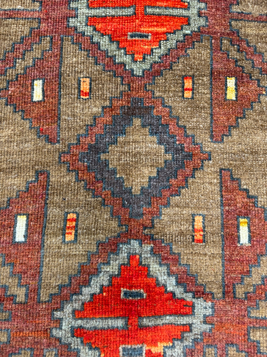 Turkish Vintage Rug 2'9'' x 4'1'' #24901