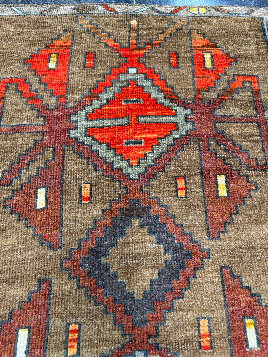 Turkish Vintage Rug 2'9'' x 4'1'' #24901