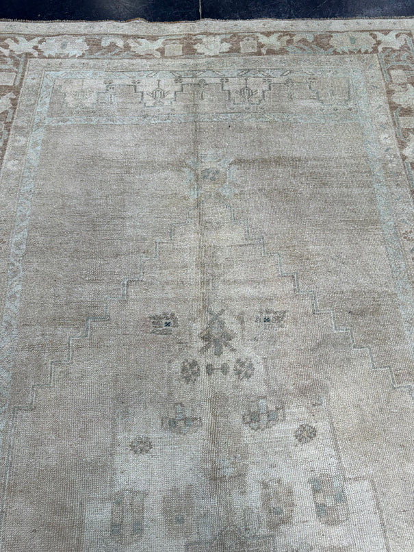 Turkish Vintage Rug 5'1'' x 10'7'' #24618