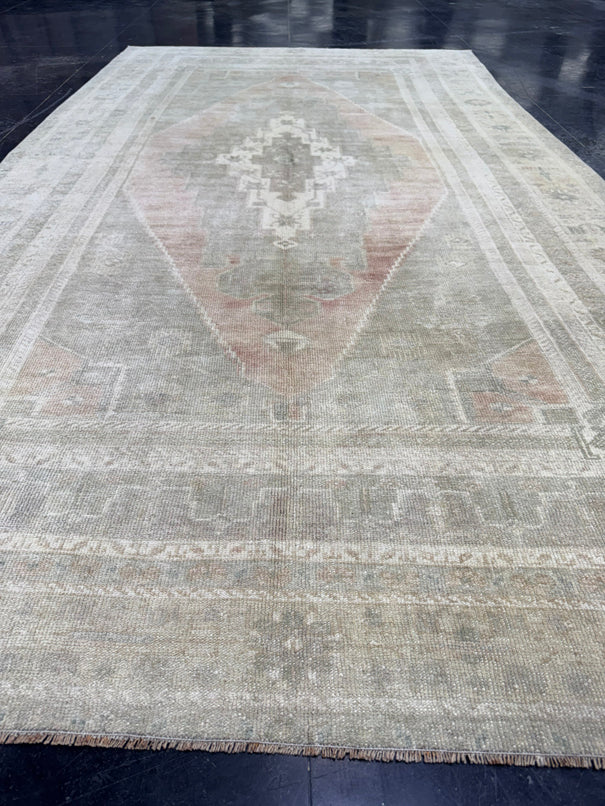 Turkish Vintage Rug 5'6'' x 10'1'' #24621