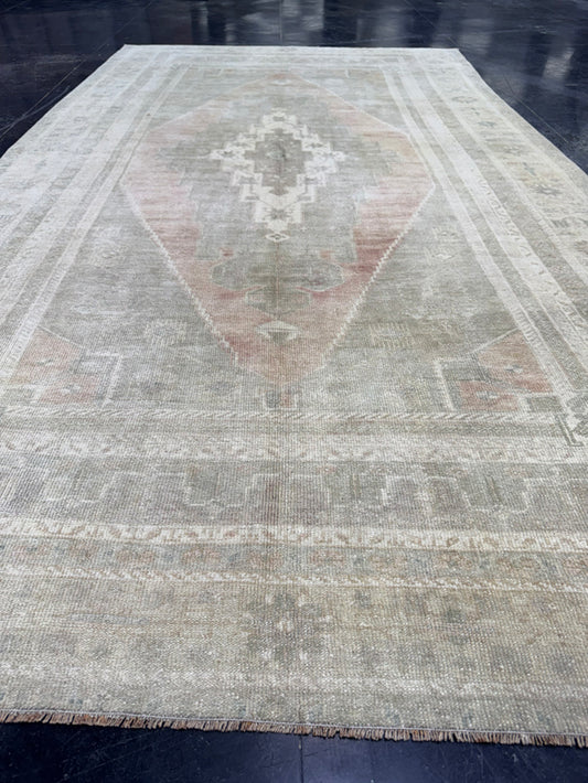 Turkish Vintage Rug 5'6'' x 10'1'' #24621