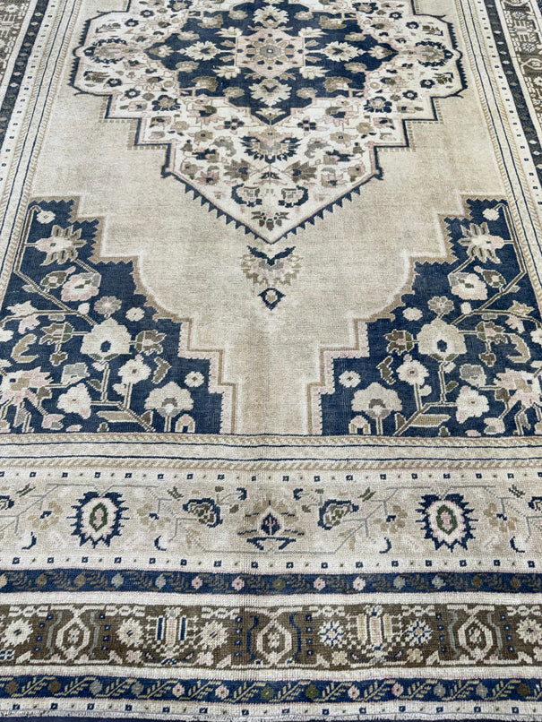 Turkish Vintage Rug 6'5'' x 10'11'' #24650