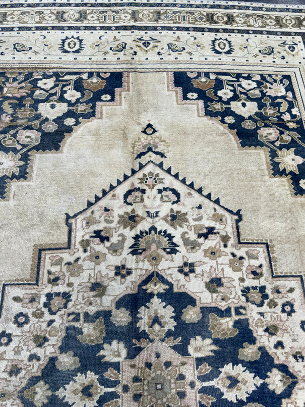 Turkish Vintage Rug 6'5'' x 10'11'' #24650