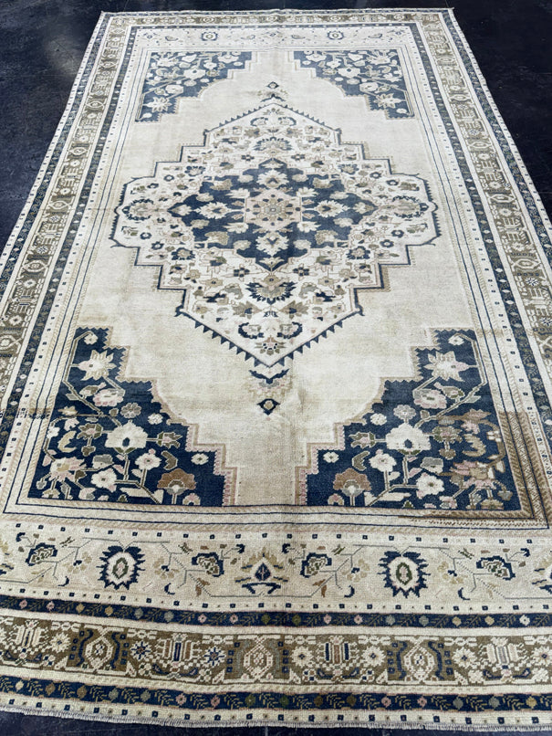 Turkish Vintage Rug 6'5'' x 10'11'' #24650