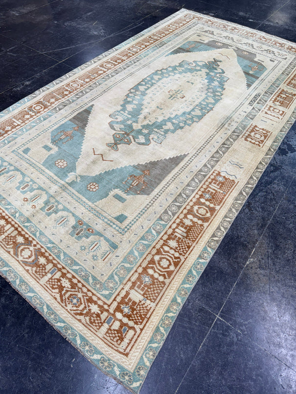 Turkish Vintage Rug 5' x 9'4'' #24634