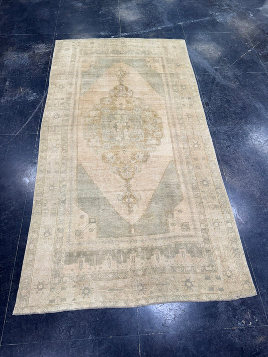 Turkish Vintage Rug 5'9'' x 11' #24644