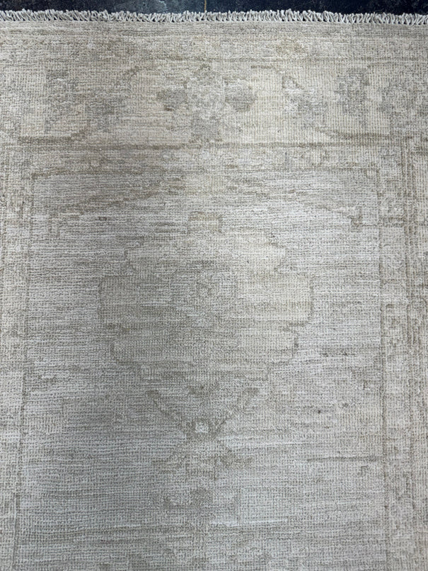 Oushak Rug 2'9'' x 4' #24999