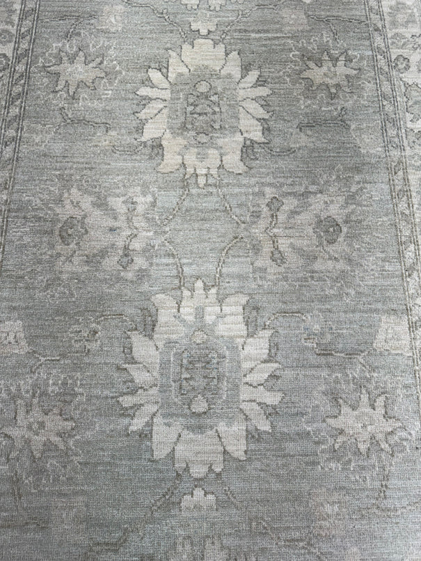 Oushak Rug 4'1'' x 6' #24985