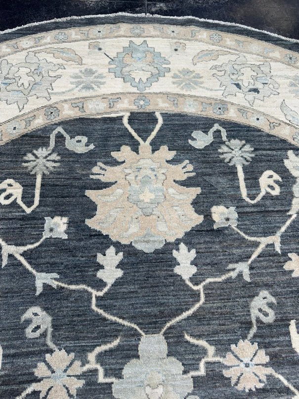 Oushak Rug 9'8'' x 9'8'' #24951