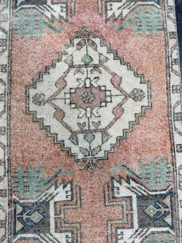 Turkish Mini Rug Oriental Hand Knotted Vintage Rug  1'6'' x  3'2'' #12260