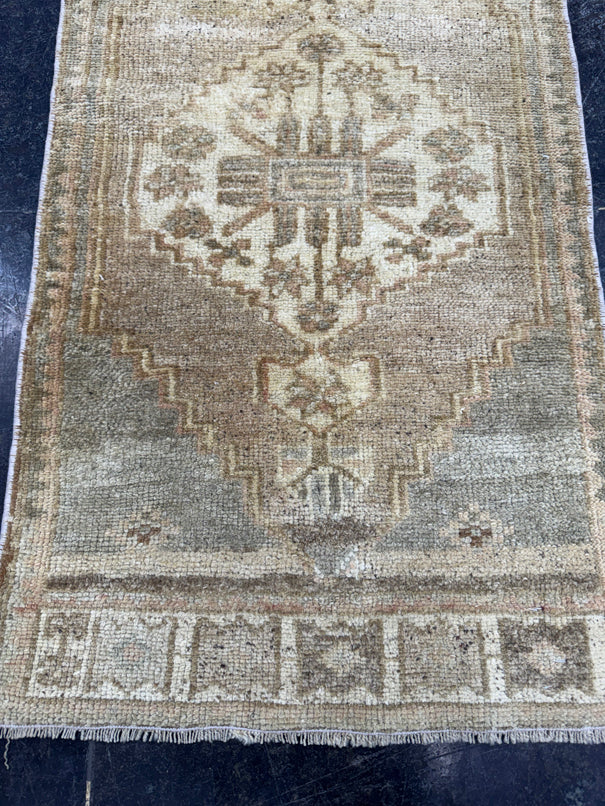 Turkish Mini Rug Oriental Hand Knotted Vintage Rug  1'9'' x  3' #12256