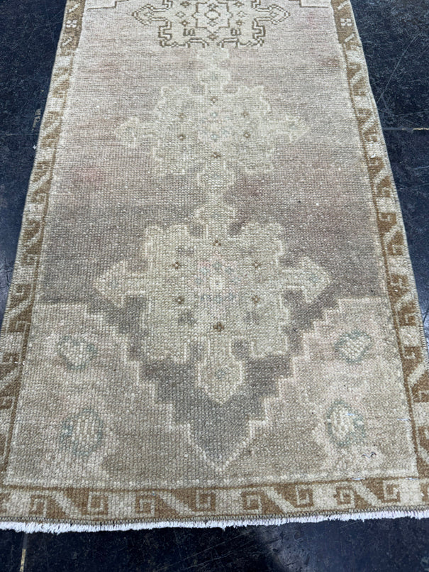 Turkish Mini Rug Oriental Hand Knotted Vintage Rug  1'6'' x  3' #12244
