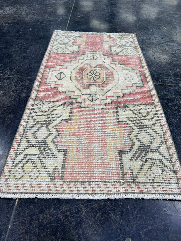 Turkish Mini Rug Oriental Hand Knotted Vintage Rug  1'7'' x  3' #12241