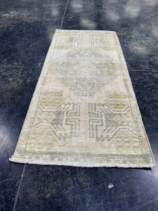 Turkish Mini Rug Oriental Hand Knotted Vintage Rug  1'5'' x  3'1'' #12237