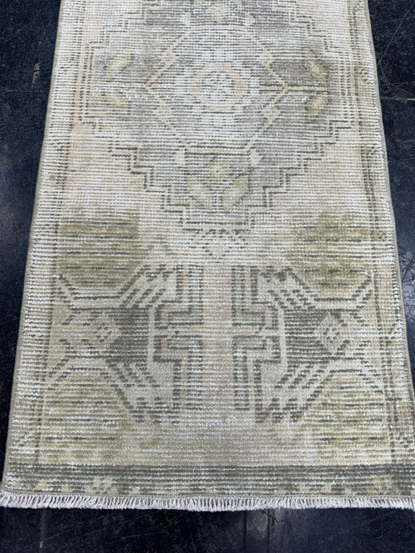 Turkish Mini Rug Oriental Hand Knotted Vintage Rug  1'5'' x  3'1'' #12237