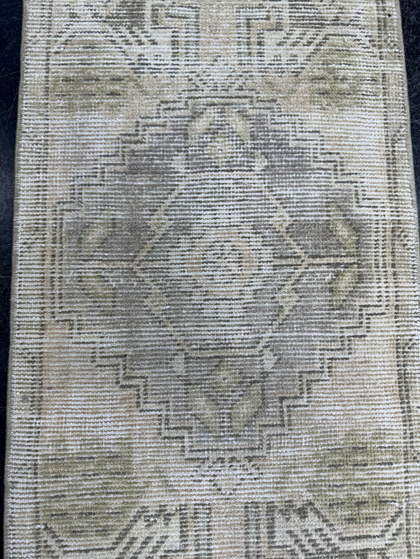 Turkish Mini Rug Oriental Hand Knotted Vintage Rug  1'5'' x  3'1'' #12237