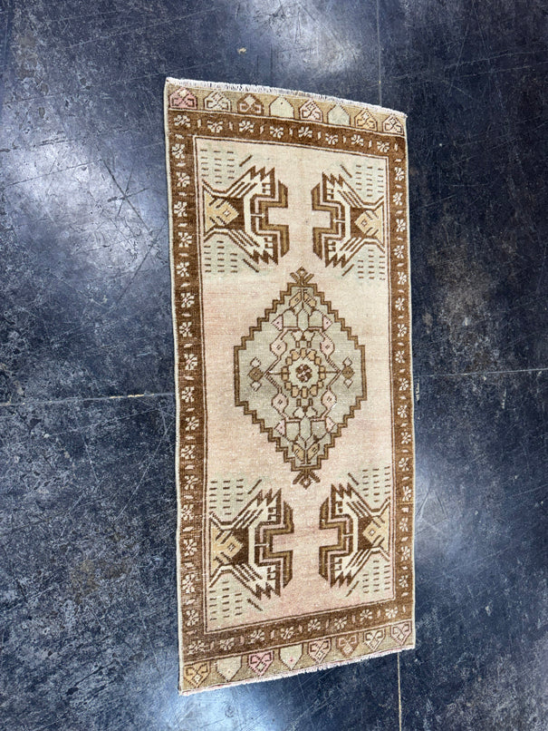 Turkish Mini Rug Oriental Hand Knotted Vintage Rug  1'5'' x  3'3'' #12236