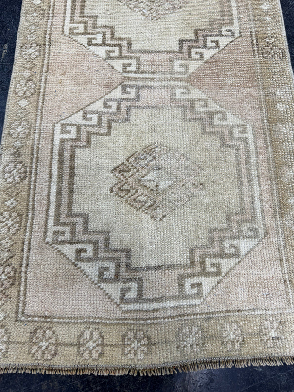 Turkish Mini Rug Oriental Hand Knotted Vintage Rug  1'8'' x  3' #12227