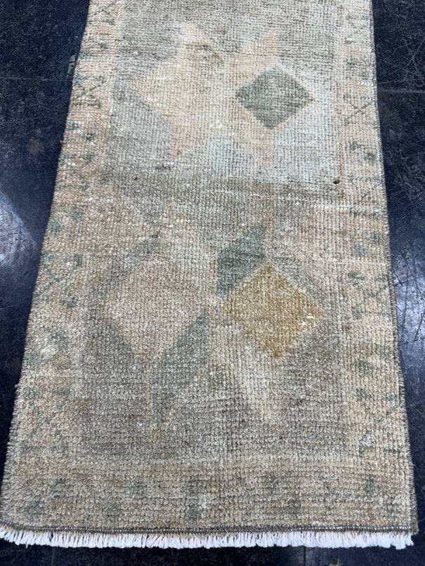 Turkish Mini Rug Oriental Hand Knotted Vintage Rug  1'4'' x  3'4'' #12223