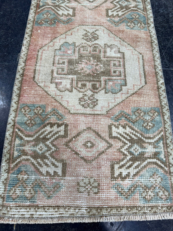 Turkish Mini Rug Oriental Hand Knotted Vintage Rug  1'6'' x  2'8'' #12213
