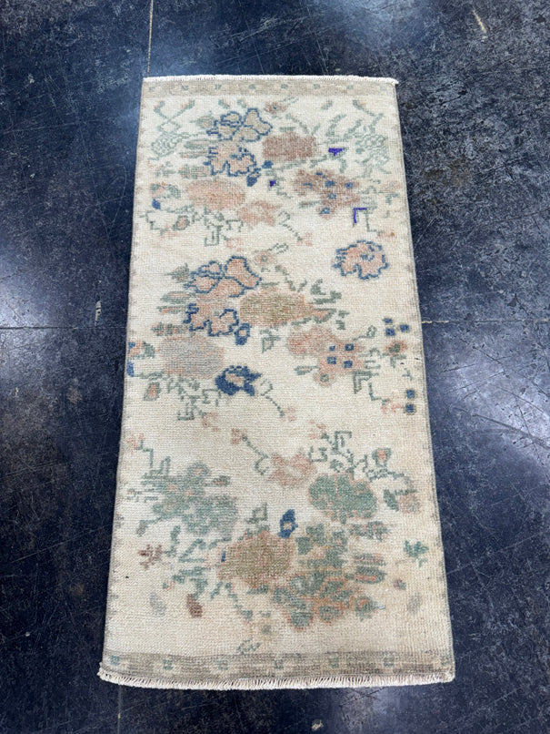 Turkish Mini Rug Oriental Hand Knotted Vintage Rug  1'6'' x  3'2'' #12208